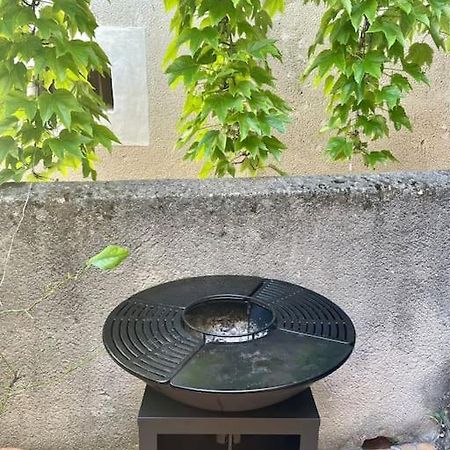 Charmante Maison De Village Au Pied Du Luberon Cabrieres-d'Aigues Buitenkant foto